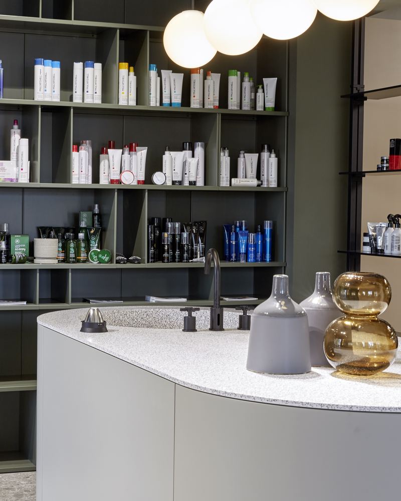 Empfang der Wild Beauty Akademie